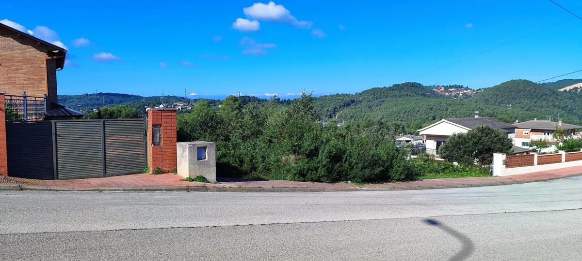 Land for sale in Vallirana, Barcelona photo 1