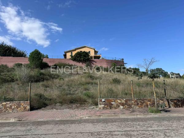 Terreno en Sant esteve Sesrovires photo 1
