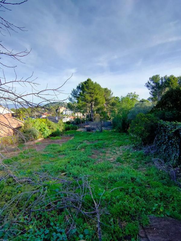Terreno en venta en Corbera de Llobregat, Barcelona photo 2