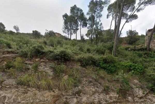 Terreno en calle Moreneta, 26 photo 1