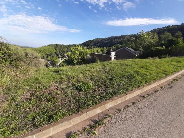 Terreno en Vallirana photo 1