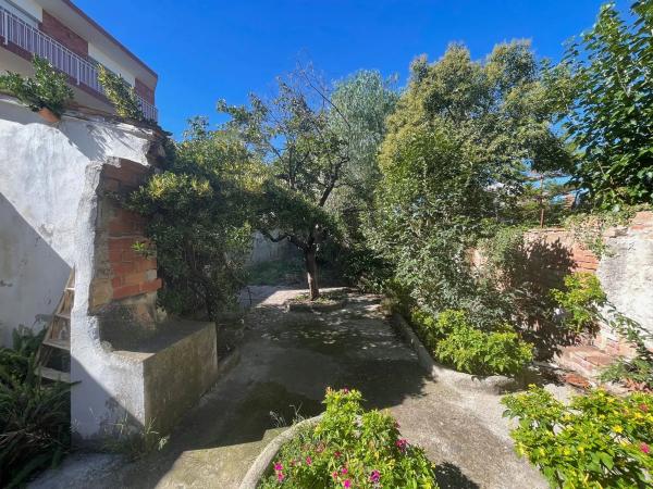 Terreno en calle Cavallers, 38 photo 1