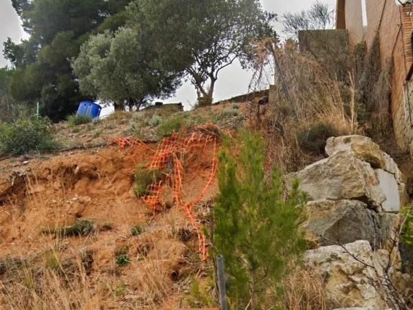 Terreno en Abrera photo 1