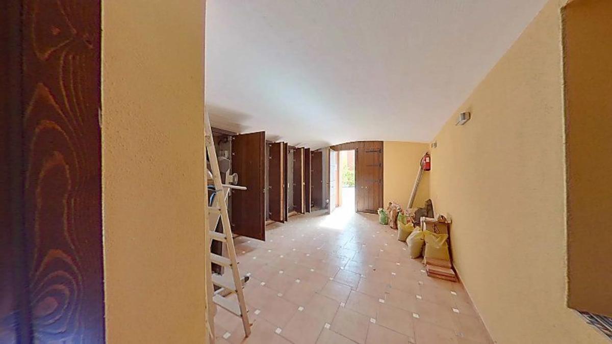 Terreno en venta en Corbera de Llobregat, Barcelona photo 3