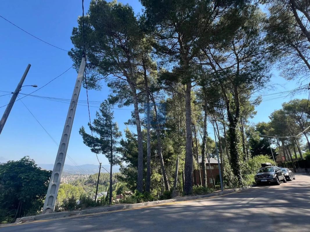Terreno en venta en Corbera de Llobregat, Barcelona photo 3