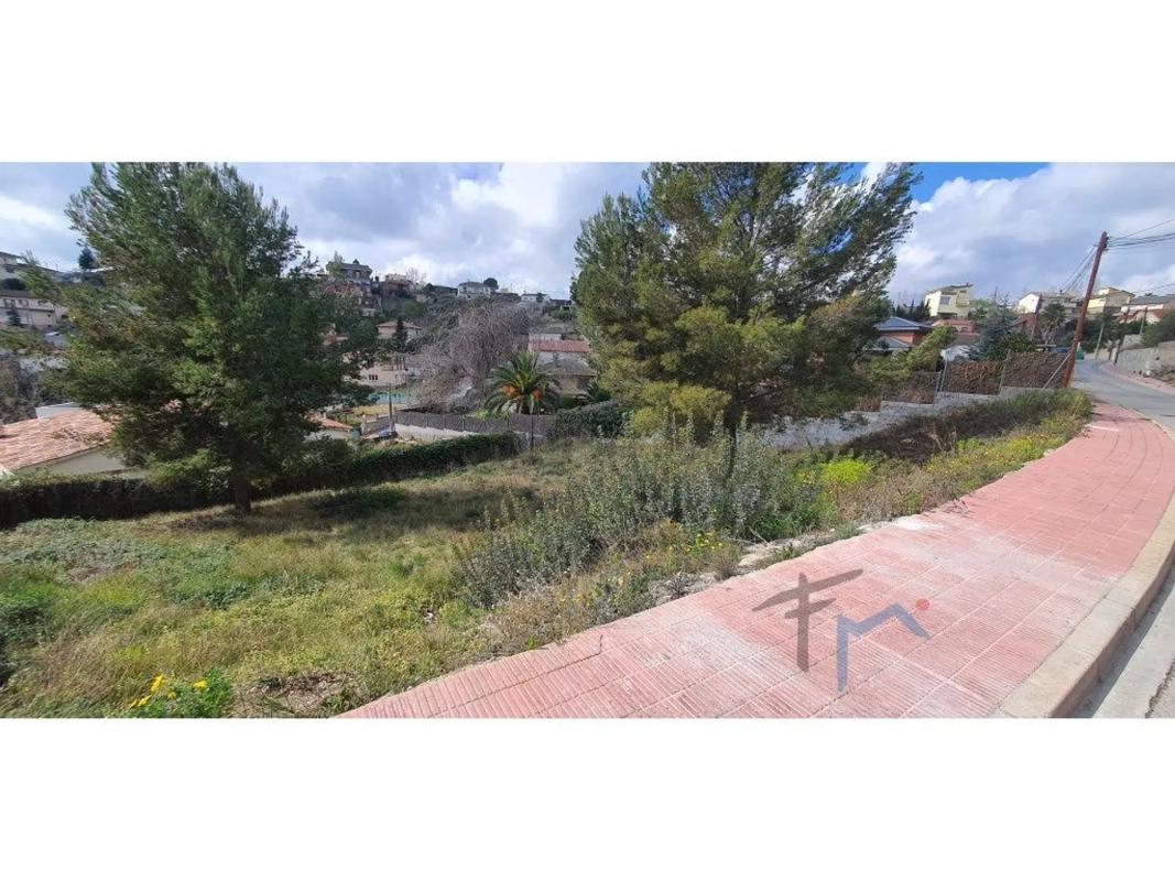 Terreno en venta en Sant esteve Sesrovires, Barcelona photo 3