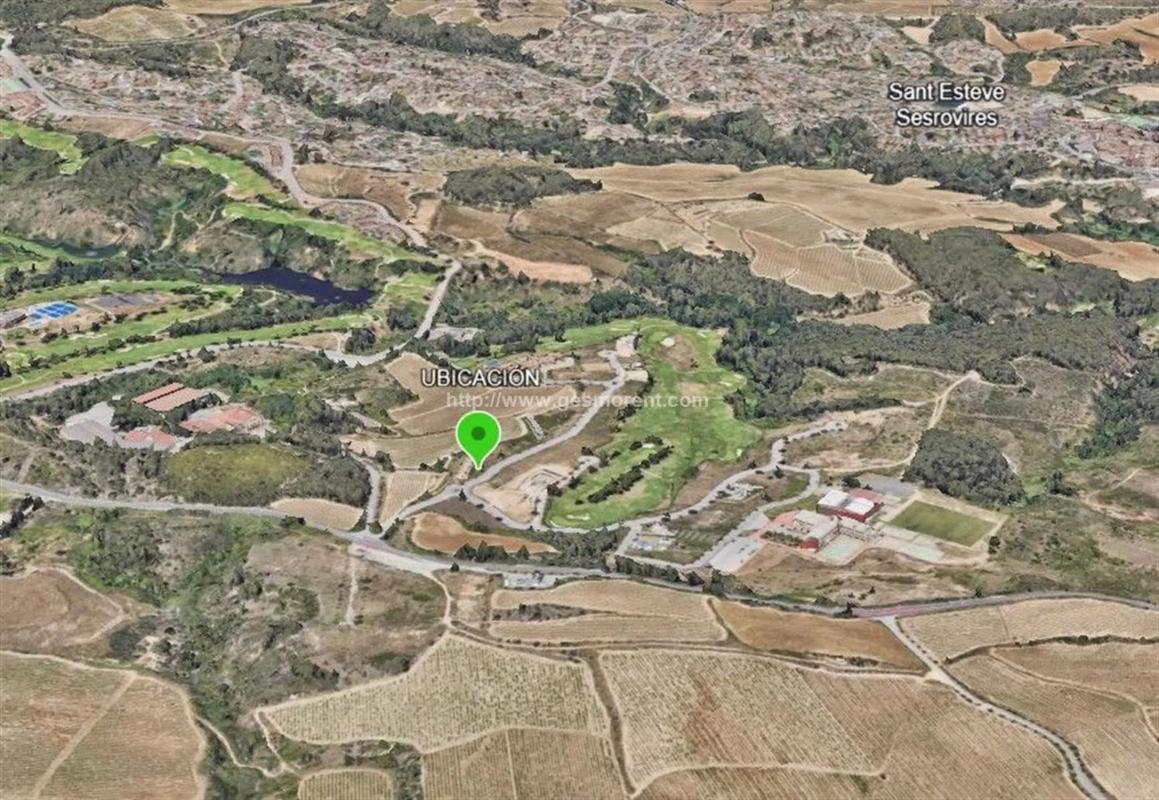 Land for sale in Sant Esteve Sesrovires, Barcelona photo 2