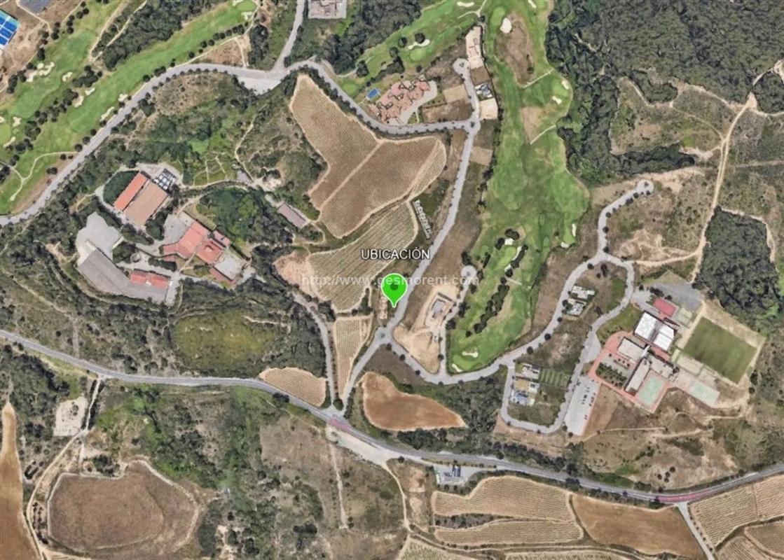 Land for sale in Sant Esteve Sesrovires, Barcelona photo 4