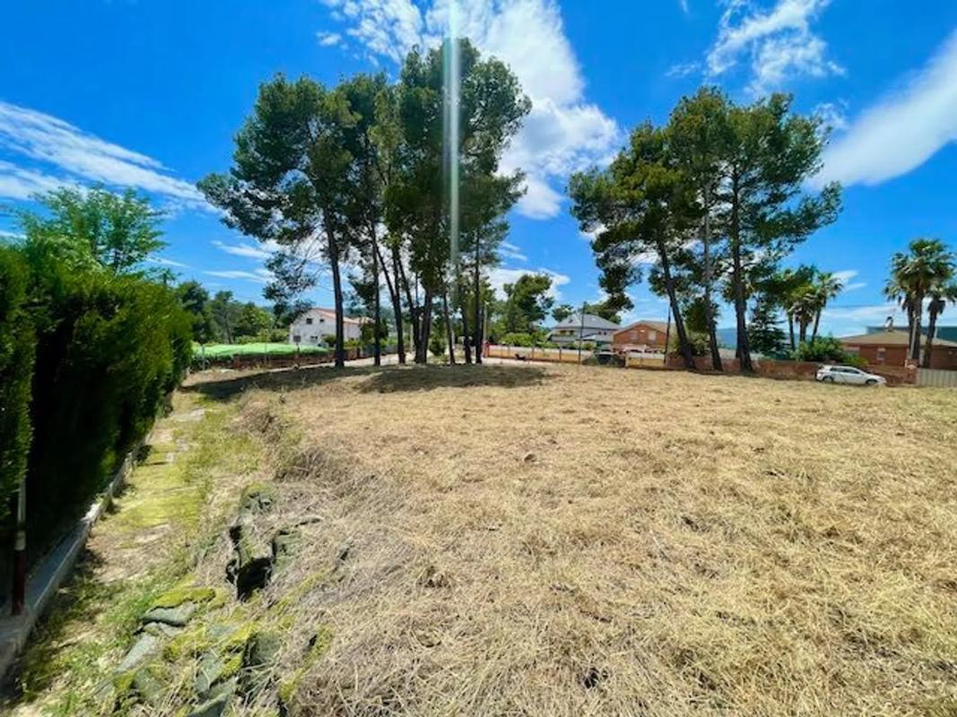 Terreno en venta en Cervelló, Barcelona photo 2
