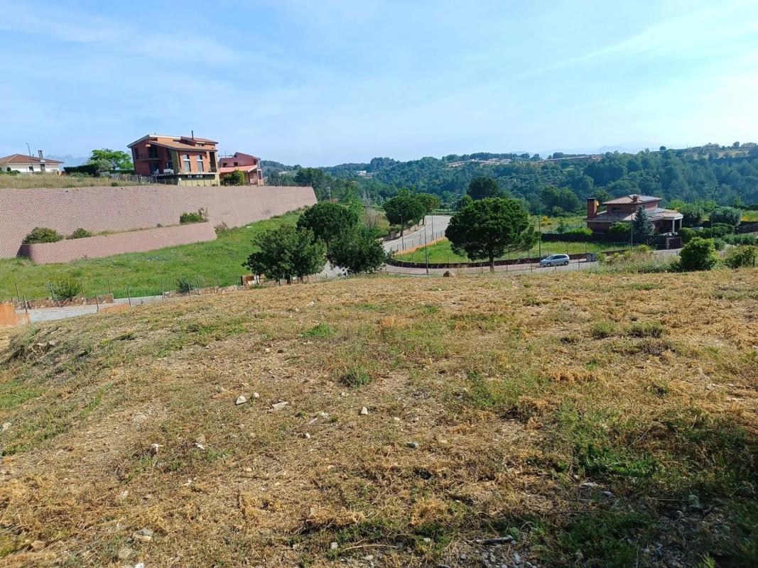 Land for sale in Sant Esteve Sesrovires, Barcelona photo 3