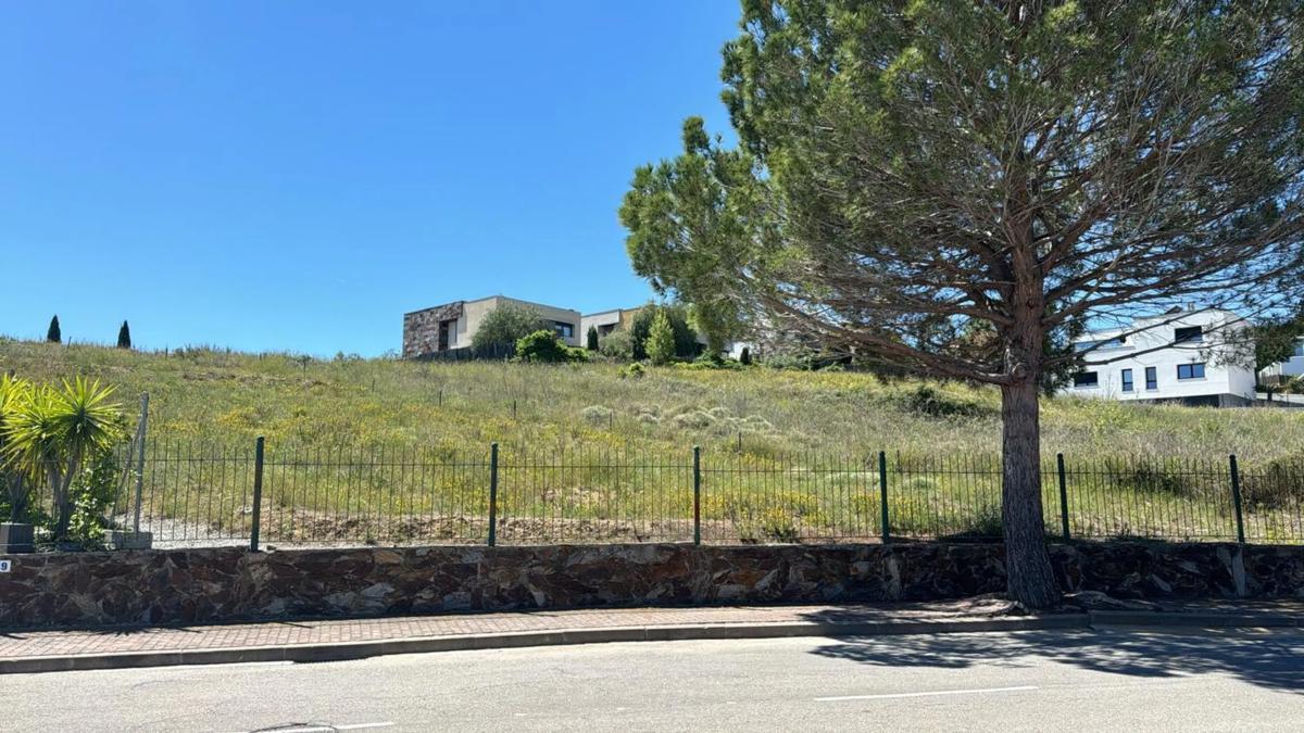 Land for sale in Sant Esteve Sesrovires, Barcelona photo 4