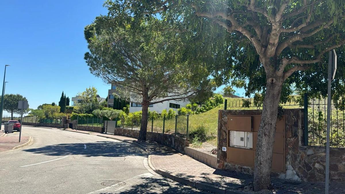 Land for sale in Sant Esteve Sesrovires, Barcelona photo 5