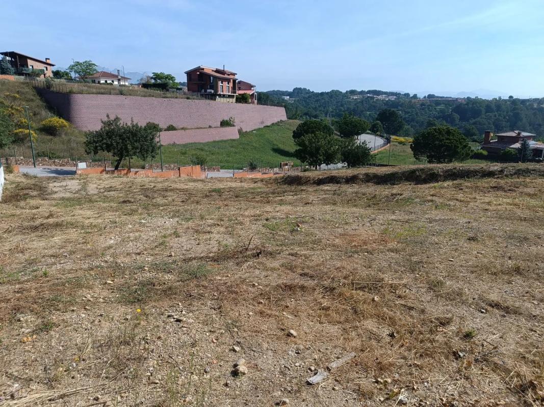 Land for sale in Sant Esteve Sesrovires, Barcelona photo 3