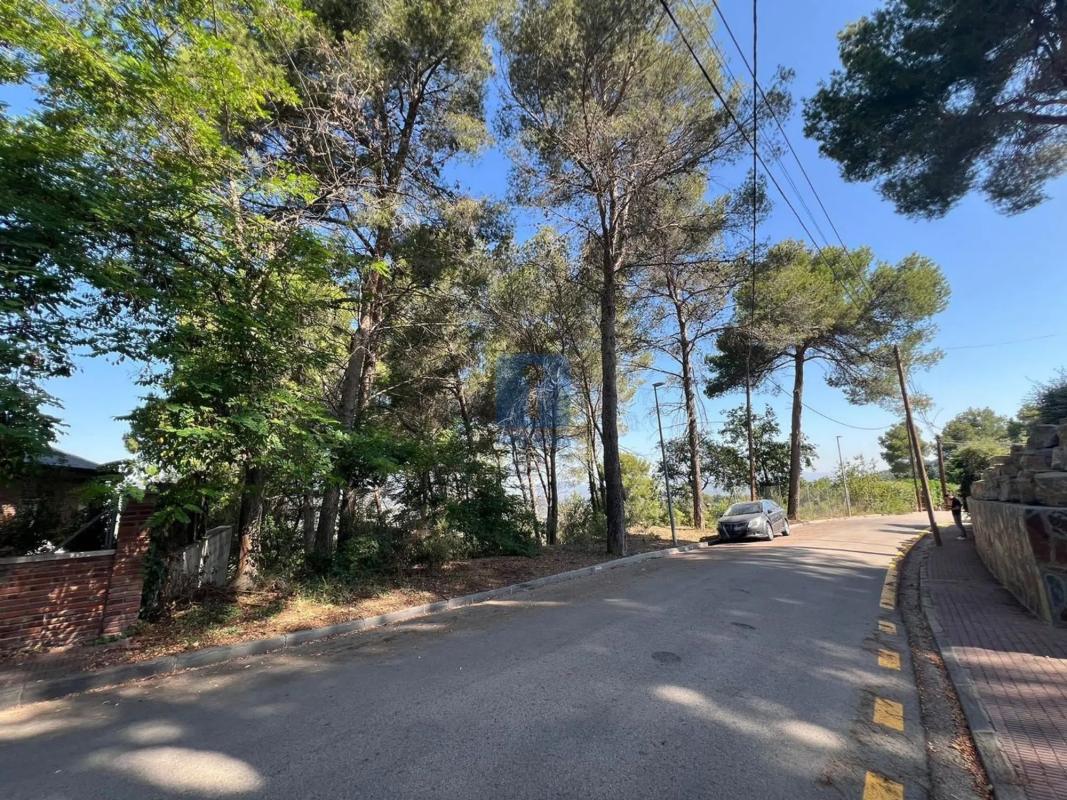 Terreno en venta en Corbera de Llobregat, Barcelona photo 3