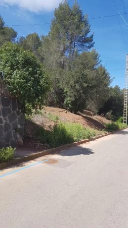Terreno en avenida de la Mare de Déu de Lourdes, 519 Cases Pairals thumbnail 1
