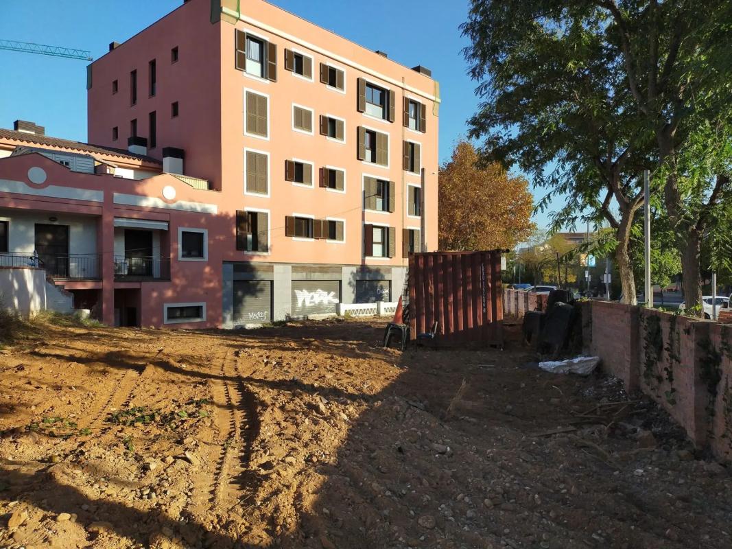 Land for sale in Sant Andreu de la Barca, Barcelona photo 5
