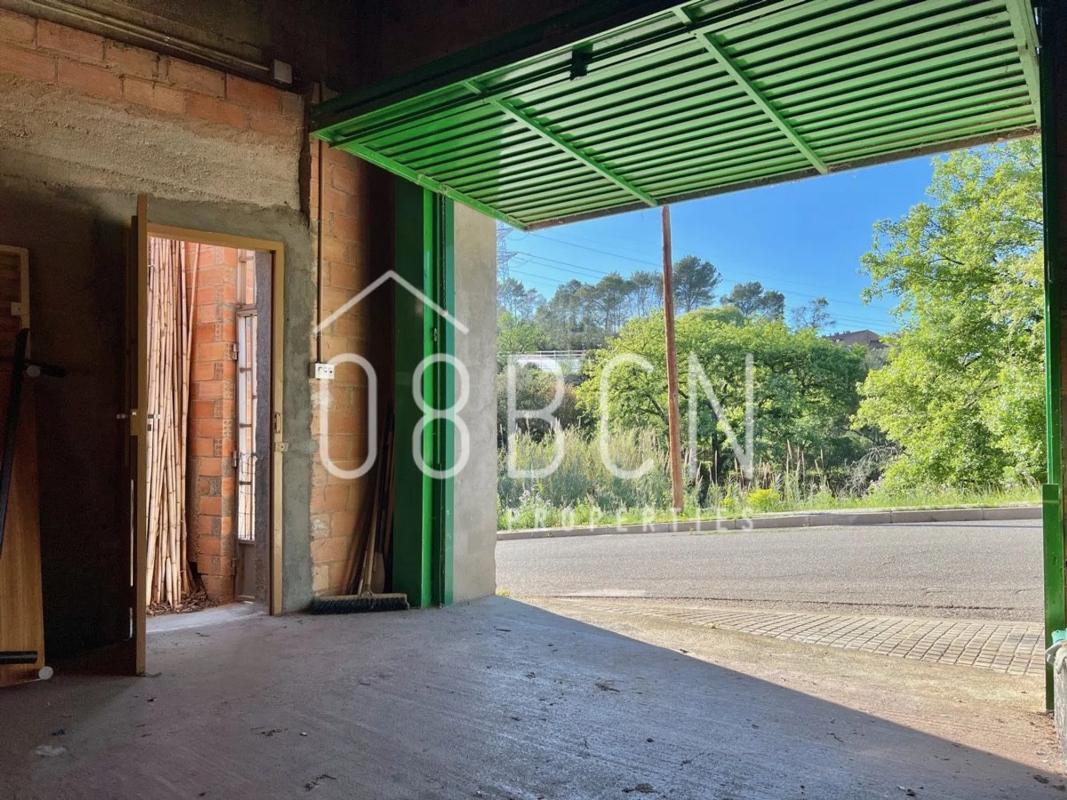Terreno en venta en Cervelló, Barcelona photo 1