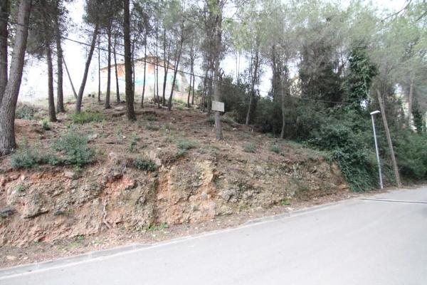 Terreno en Corbera de Llobregat photo 1