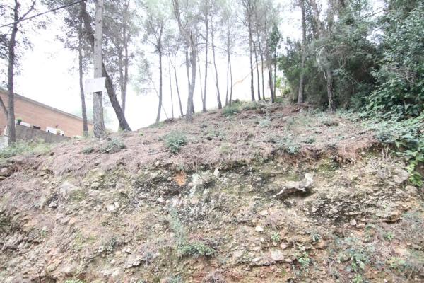 Terreno en Corbera de Llobregat thumbnail 1