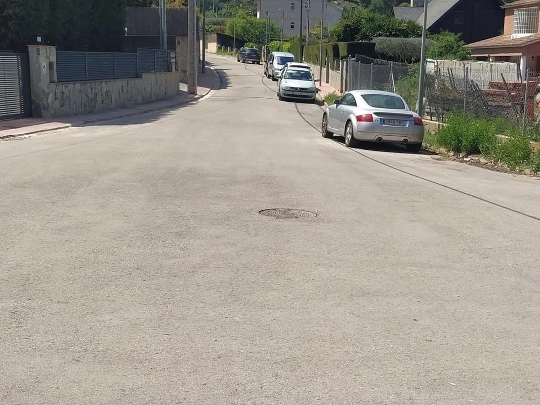 Terreno en venta en Corbera de Llobregat, Barcelona photo 2