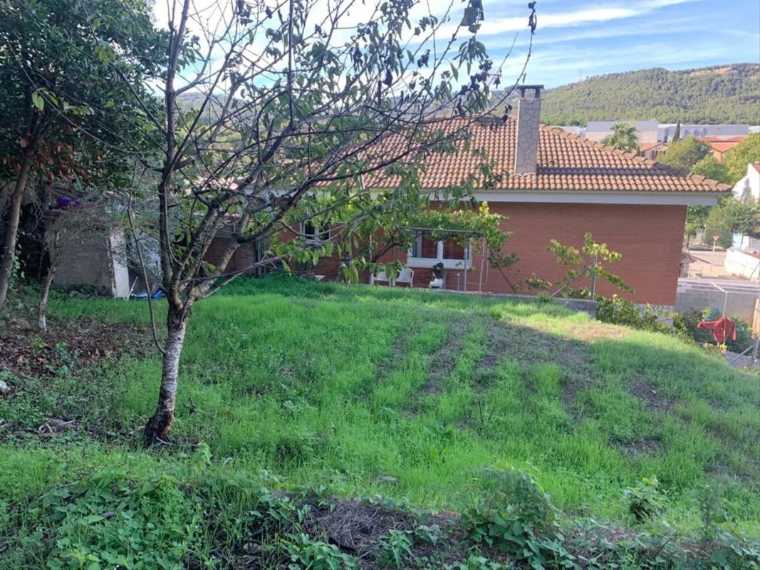 Участок земли на продажу в Сервельо, Барселона photo 4
