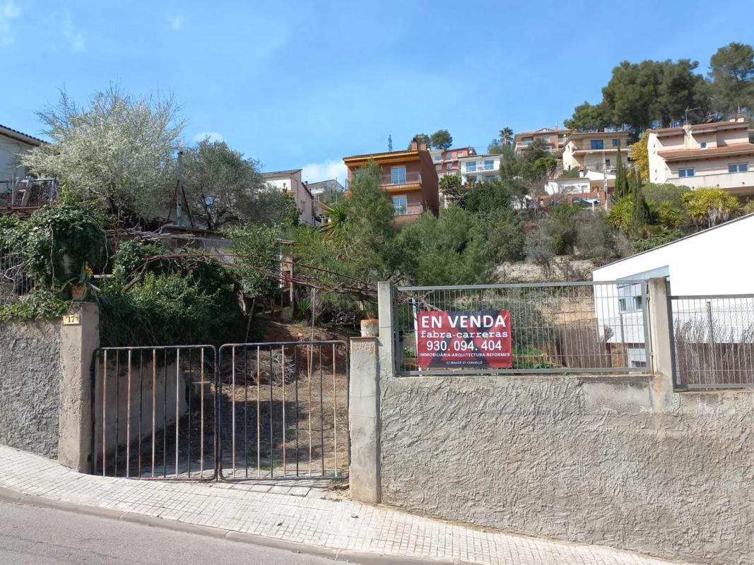 Terreno en venta en Cervelló, Barcelona photo 3
