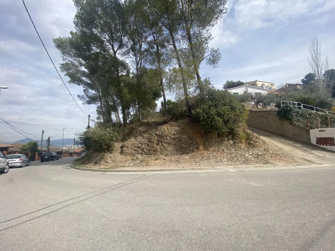 Terreno en venta en Cervelló, Barcelona photo 1