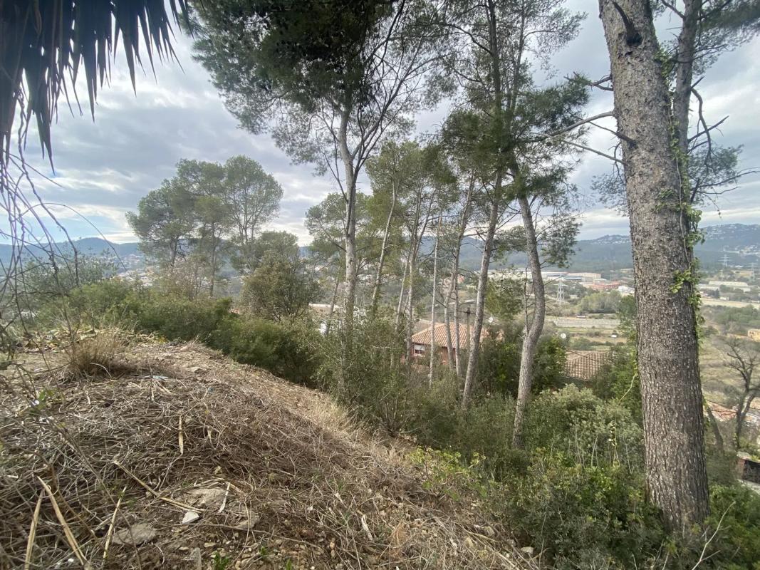 Terreno en venta en Cervelló, Barcelona photo 4