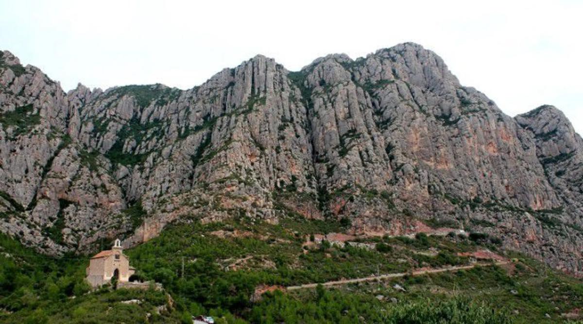 Участок земли на продажу в Коллбатó, Барселона photo 3