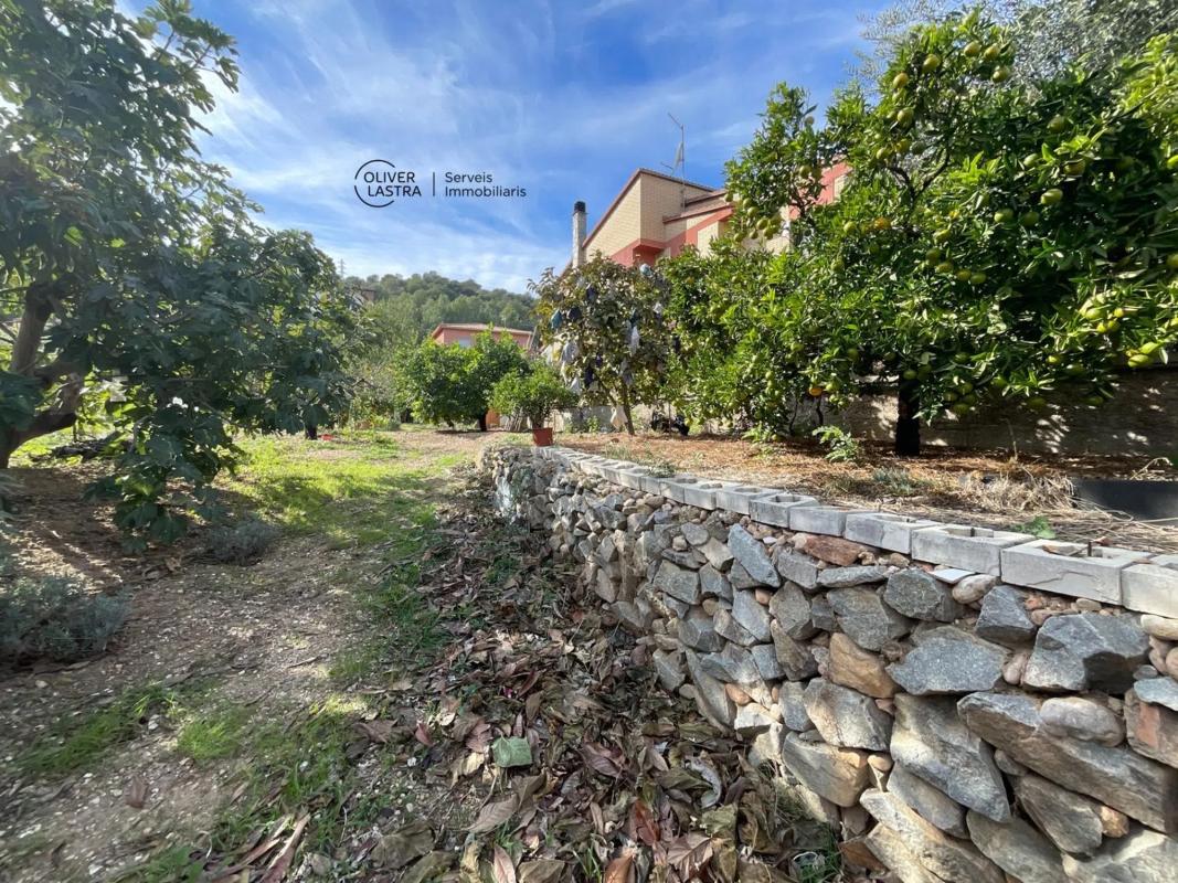 Land for sale in Sant Andreu de la Barca, Barcelona photo 3