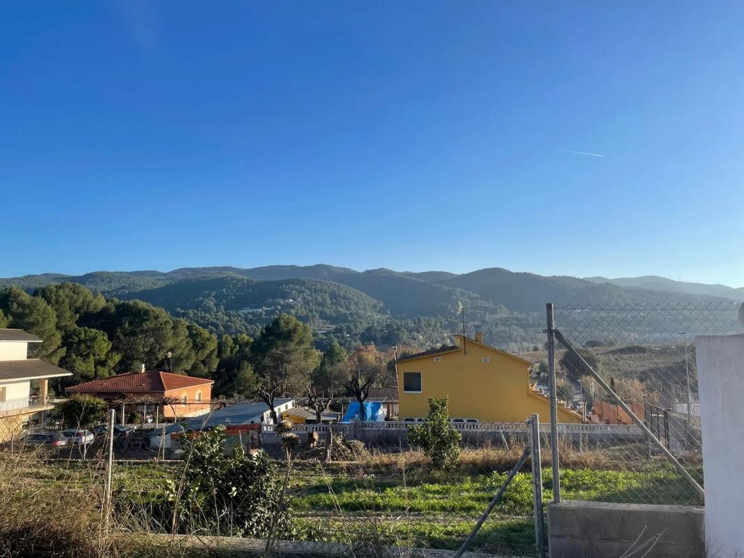 Land for sale in Sant Esteve Sesrovires, Barcelona photo 5