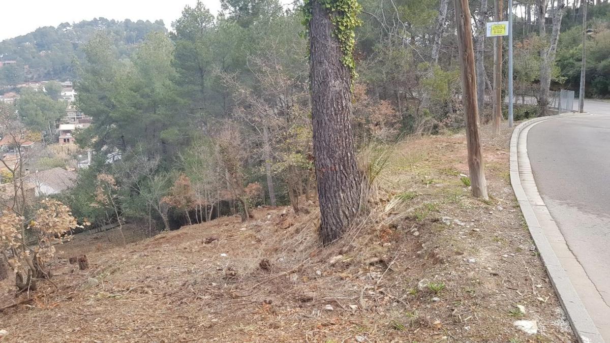 Terreno en venta en Corbera de Llobregat, Barcelona photo 4