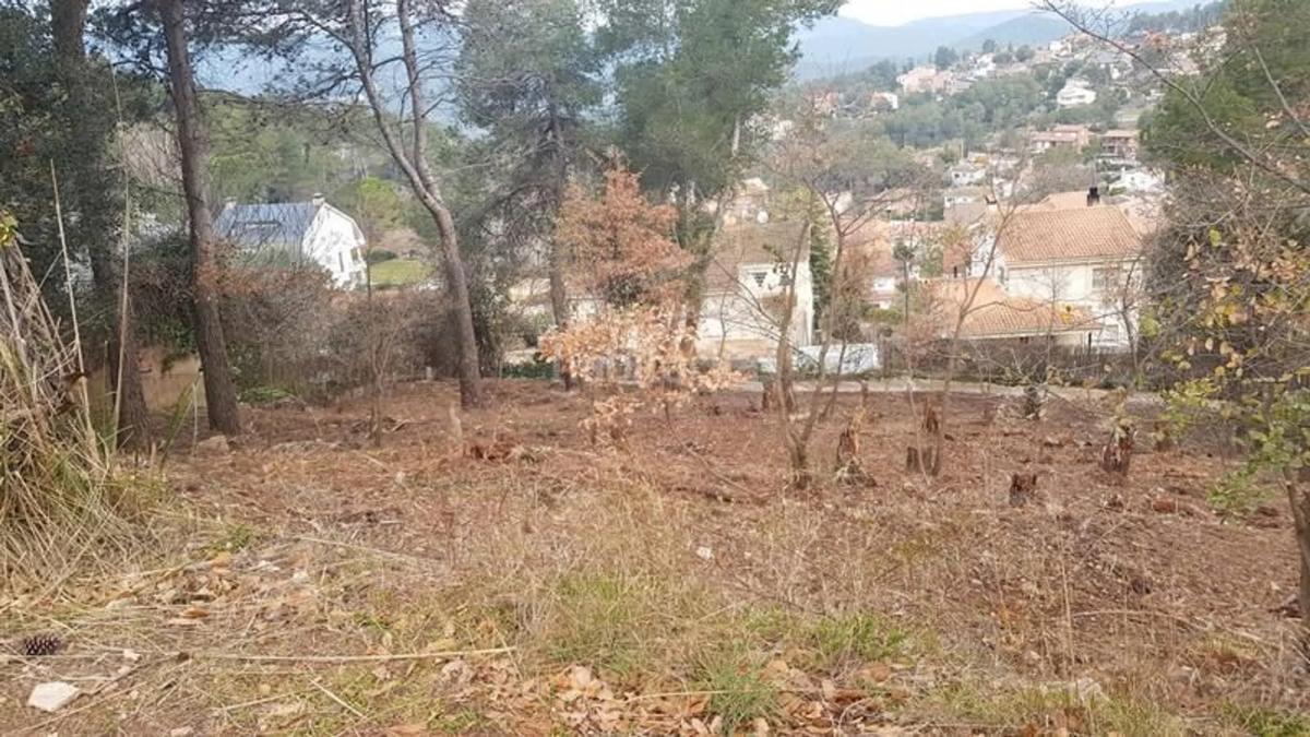 Terreno en venta en Corbera de Llobregat, Barcelona photo 3