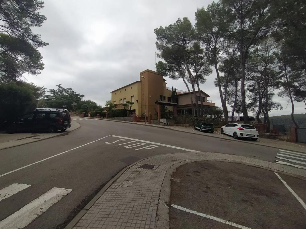 Terreno en venta en Corbera de Llobregat, Barcelona photo 5