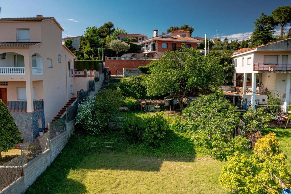 Terreno en venta en Esparreguera, Barcelona photo 2