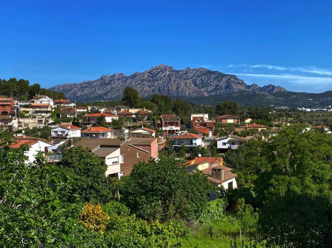 Terreno en venta en Esparreguera, Barcelona photo 3