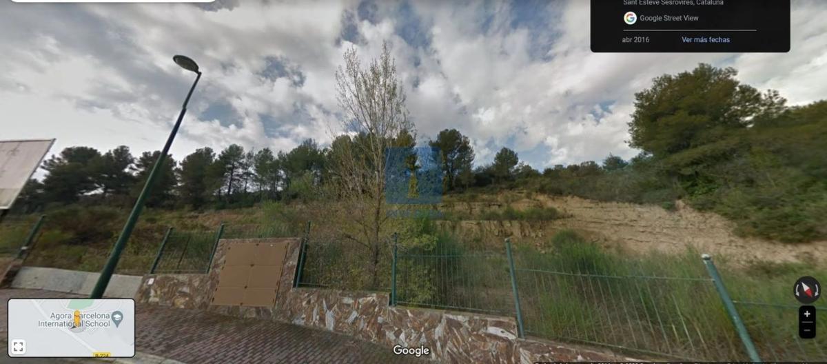 Terreno en venta en Sant esteve Sesrovires, Barcelona photo 4