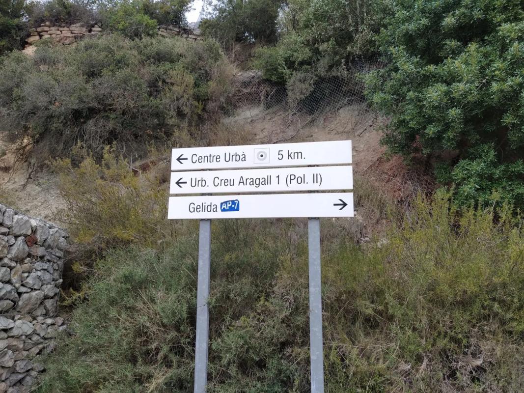 Terreno en venta en Corbera de Llobregat, Barcelona photo 2