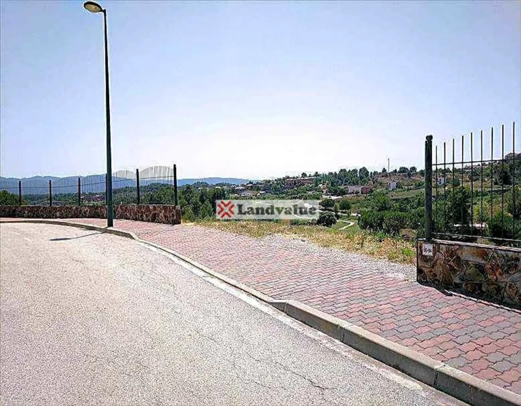 Terreno en venta en Sant esteve Sesrovires, Barcelona photo 3