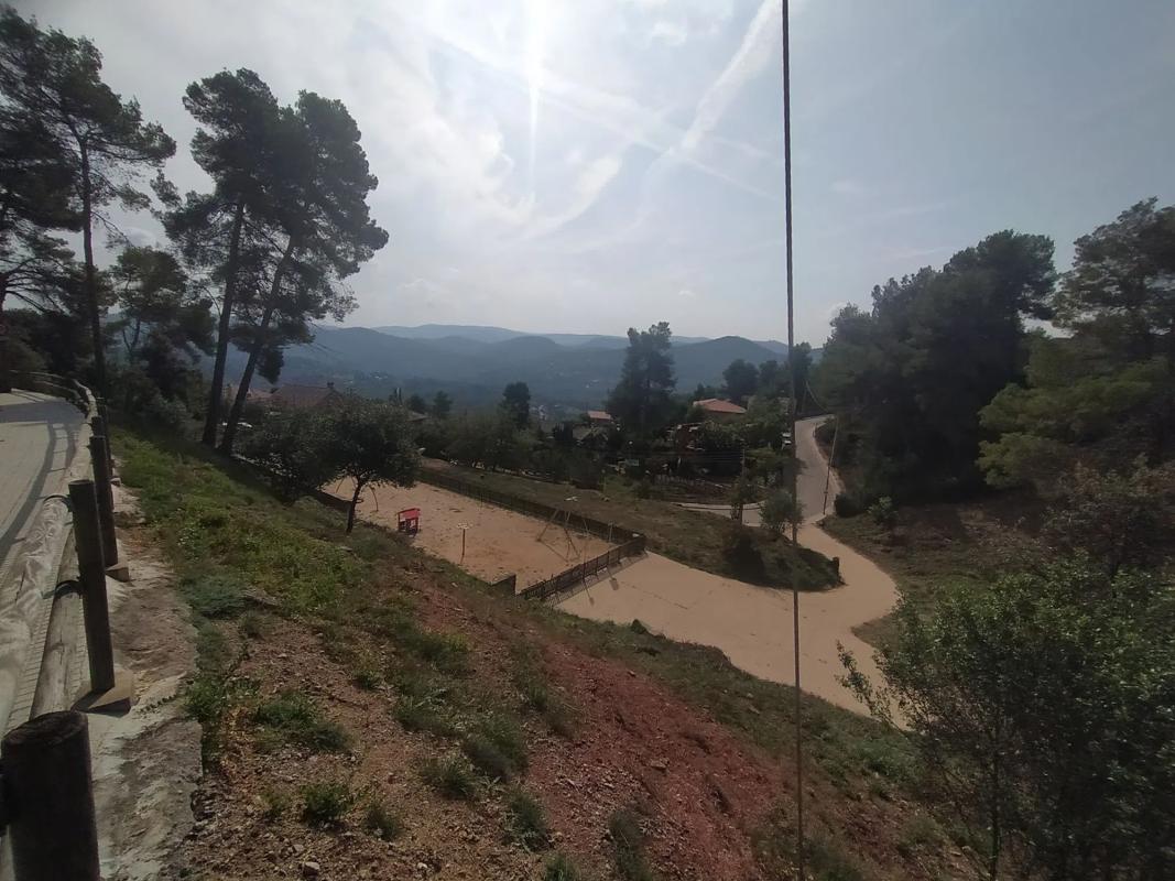 Terreno en venta en Corbera de Llobregat, Barcelona photo 5