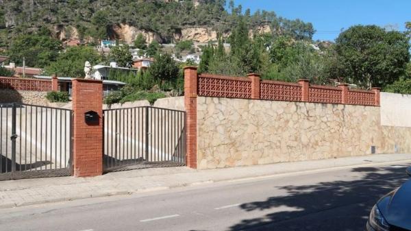 Terreno en avenida Selva Negra Catalana photo 2