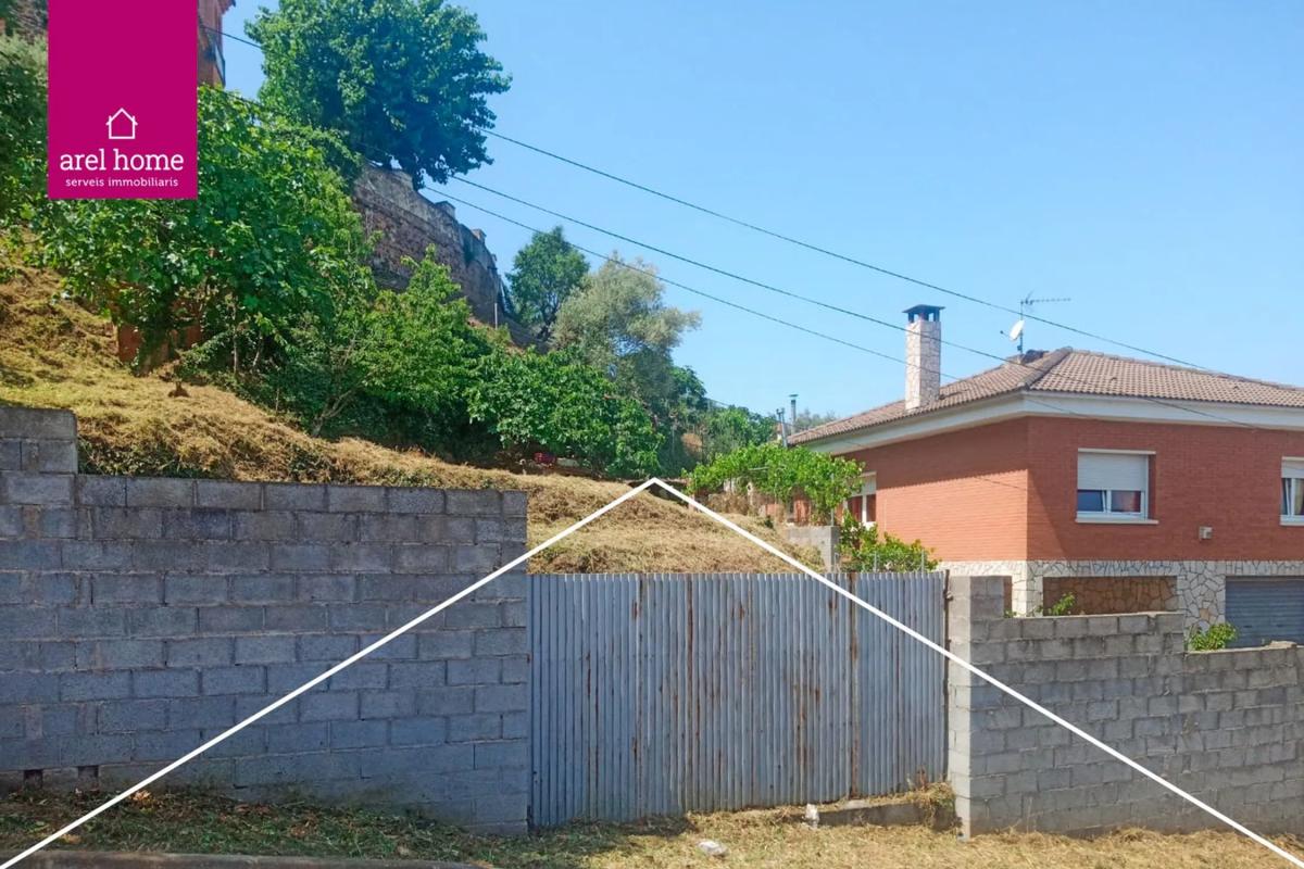 Участок земли на продажу в Сервельо, Барселона photo 2