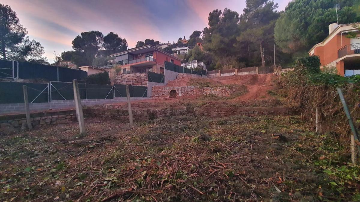 Land for sale in Pallejà, Barcelona photo 5
