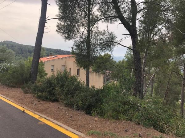 Terreno en Castellví de Rosanes photo 1