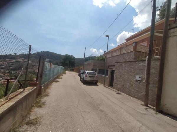Terreno en Sant Andreu de la Barca photo 1