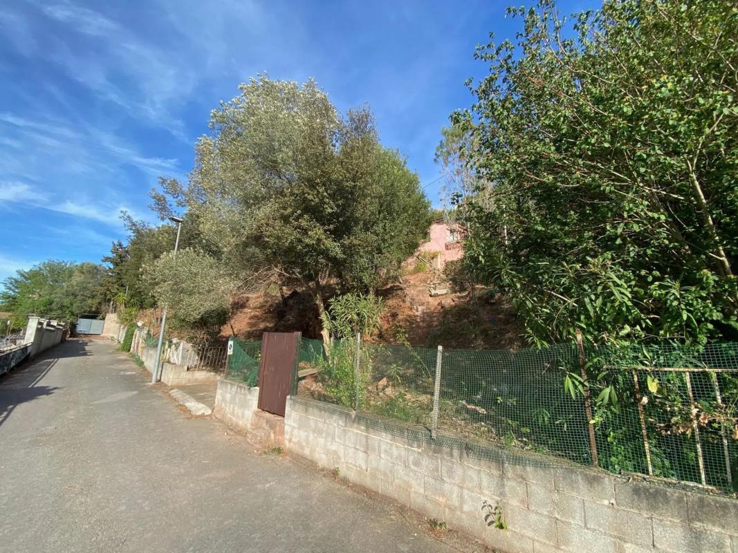 Terreno en venta en Corbera de Llobregat, Barcelona photo 4