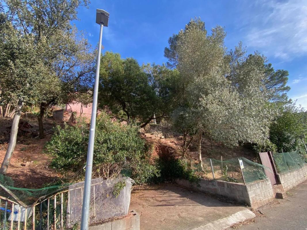 Terreno en venta en Corbera de Llobregat, Barcelona photo 5
