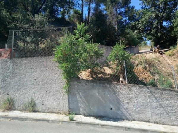 Terreno en Corbera de Llobregat photo 2