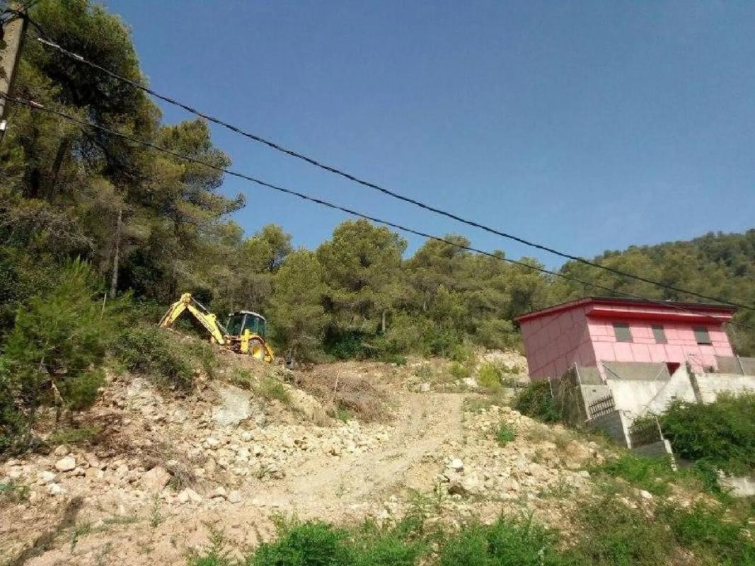 Участок земли на продажу в Вальриана, Барселона photo 3