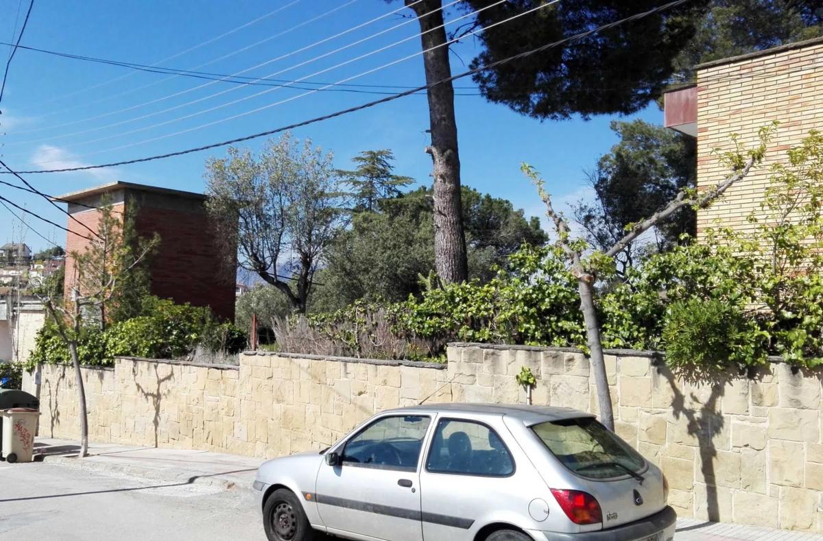 Działka na sprzedaż w Sant Esteve Sesrovires, Barcelona photo 3